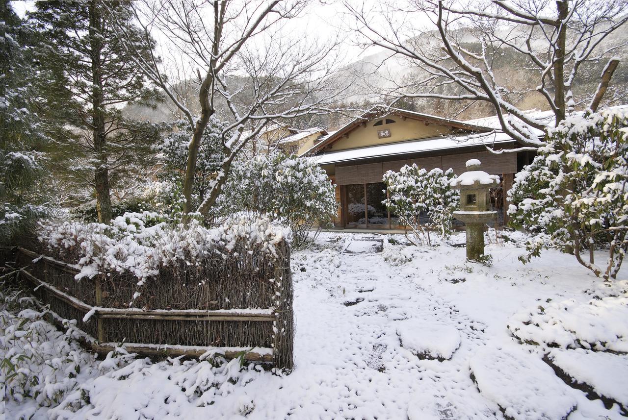 Suimeikan Gero Kültér fotó A tea house in Kyoto