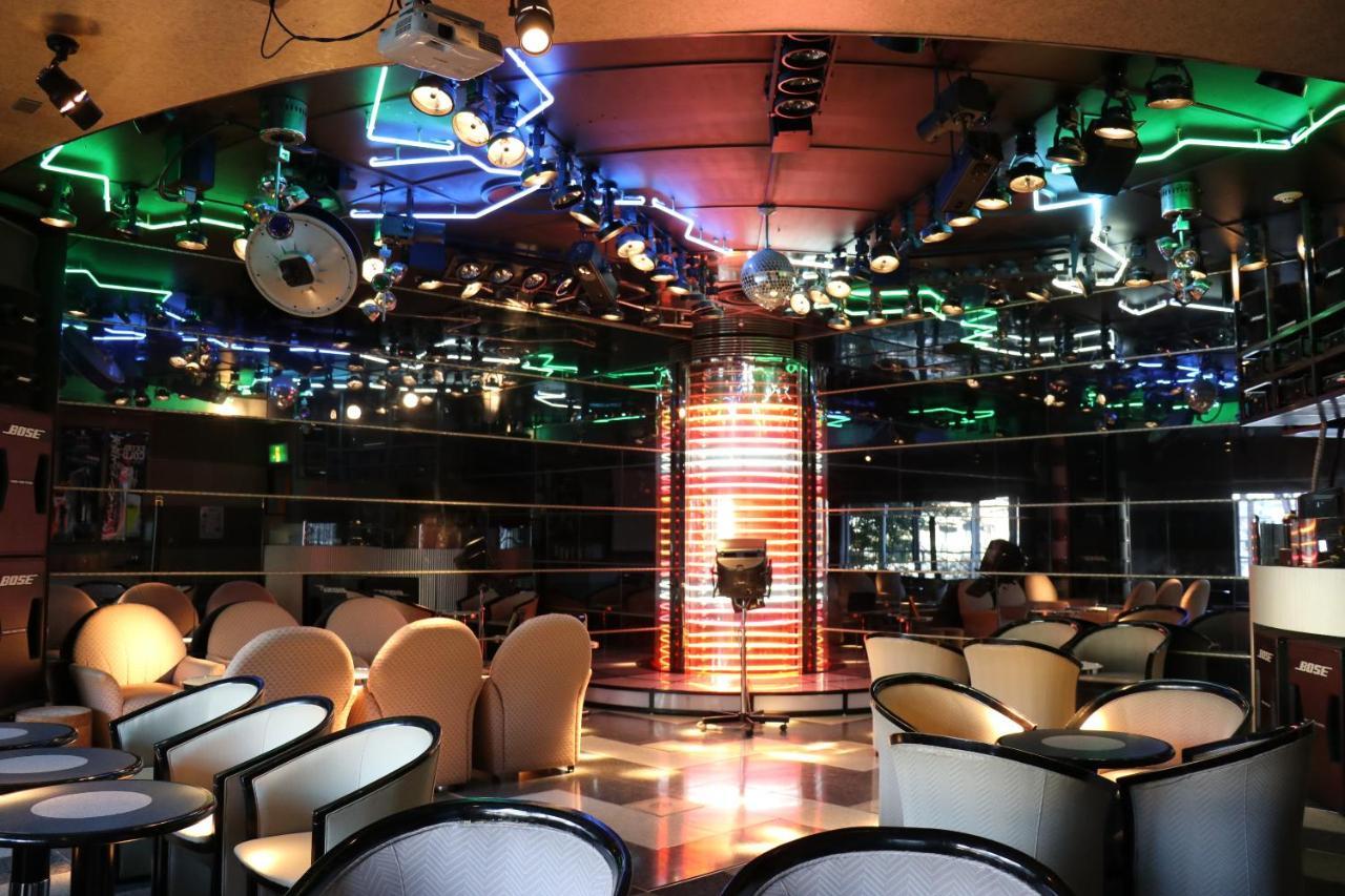 Suimeikan Gero Kültér fotó The interior of the nightclub